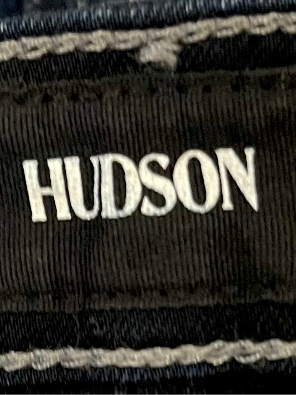 Revolve Hudson Mia 5 Pocket Mid Rise Flare Jeans - Picture 9 of 11